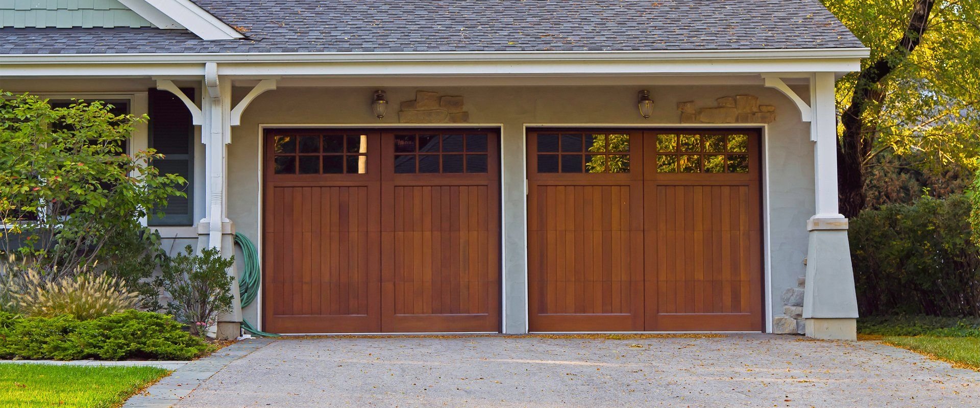 residential garage door installation and repair in Central Arkansas by Harmon Overhead Door